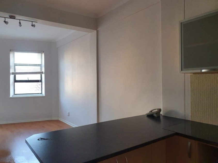 2 Bedroom Property for Sale in Cape Town City Centre Western Cape